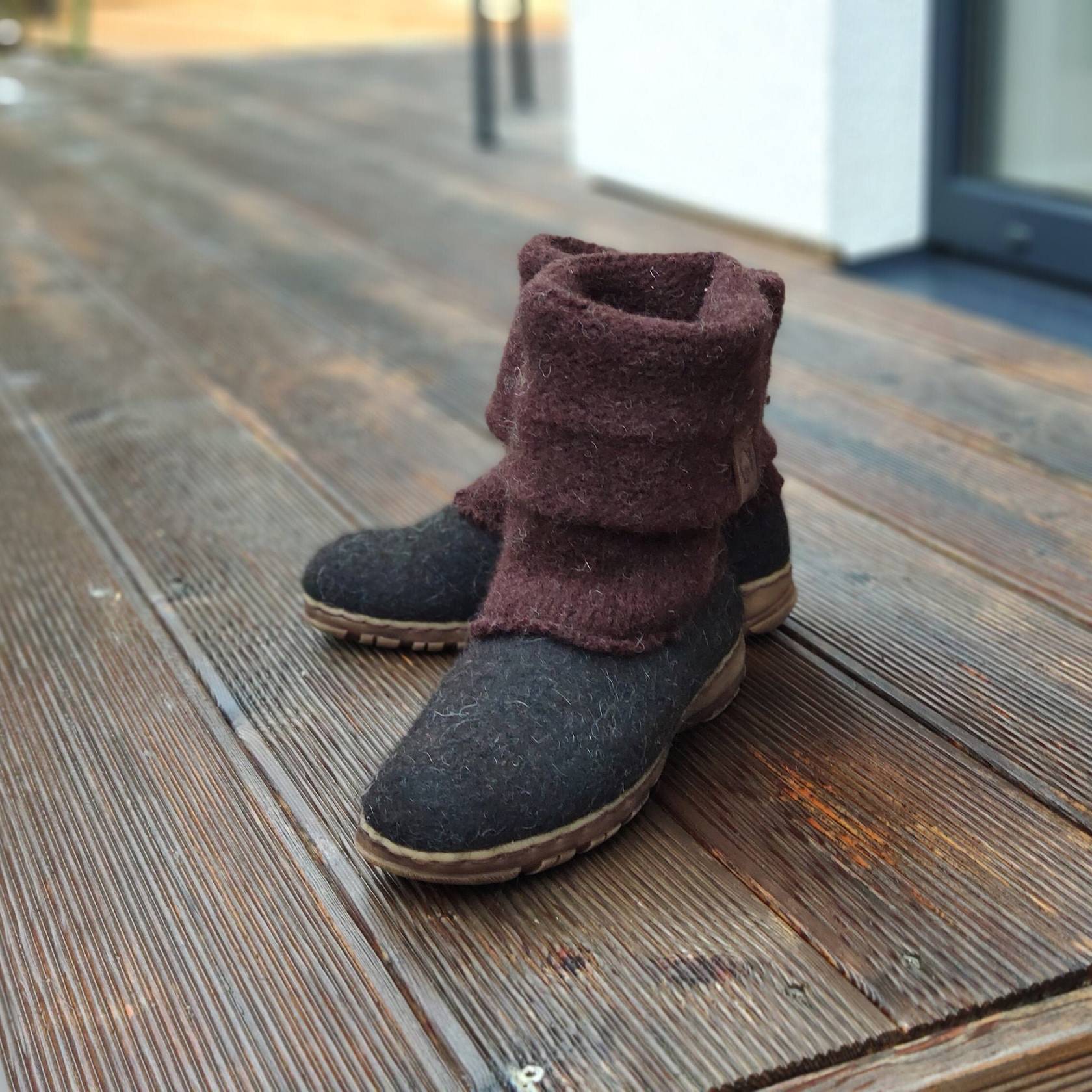 Neffi-104-beige-wool-boots-dark-brown-Pagrindinis-1680 Woolenclogs
