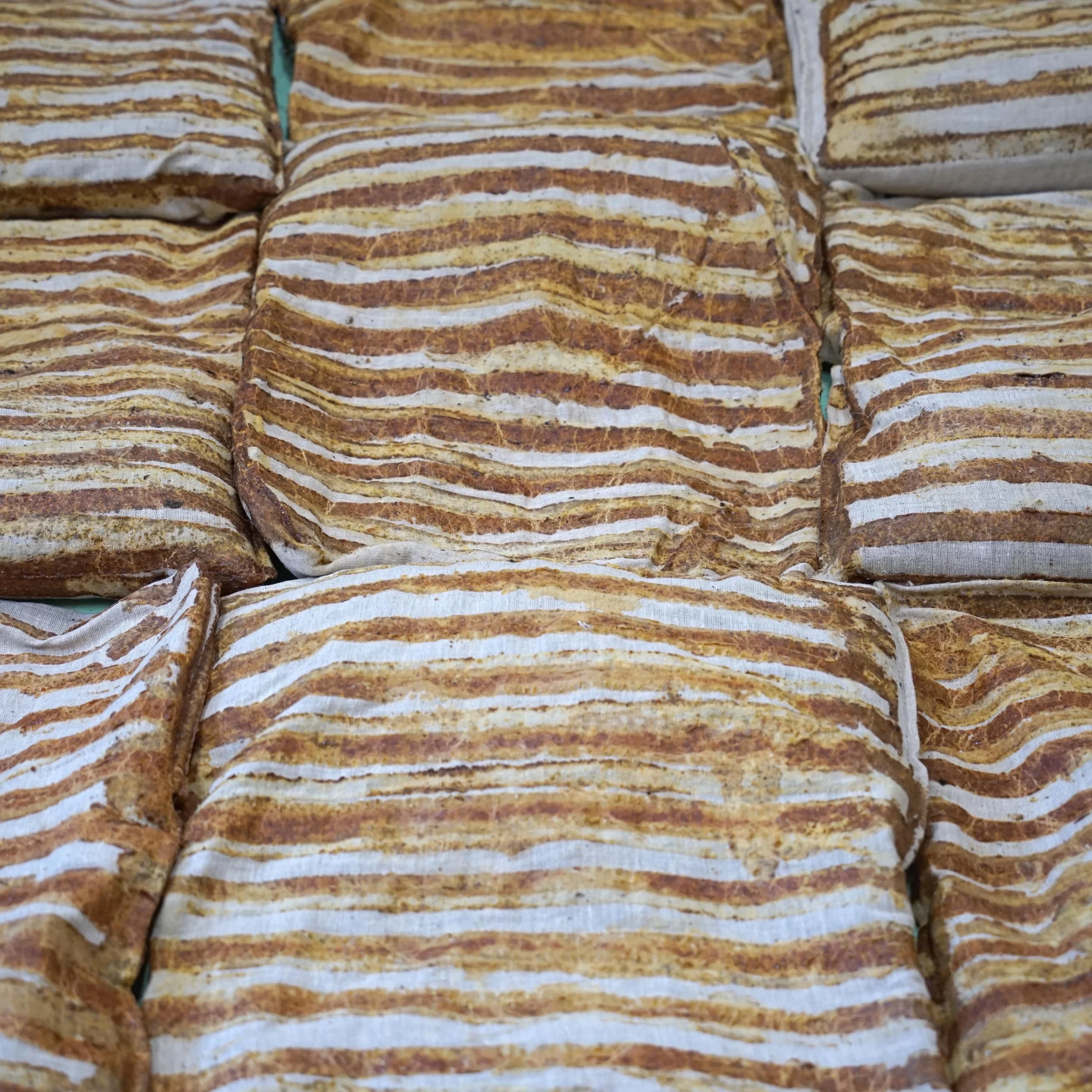 BEANINGFUL_BEES_BAGS